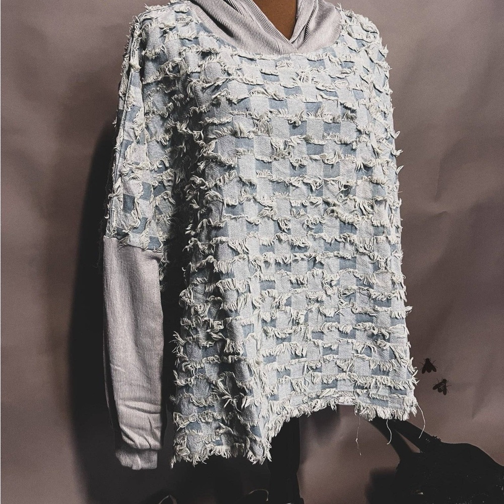 Check One Two Poncho - Picture 2 of 3